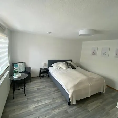 Privatzimmer mit eigenem Badezimmer Siegburg Exterior foto