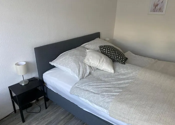 Kleines Apartment In Siegburg-Kaldauen